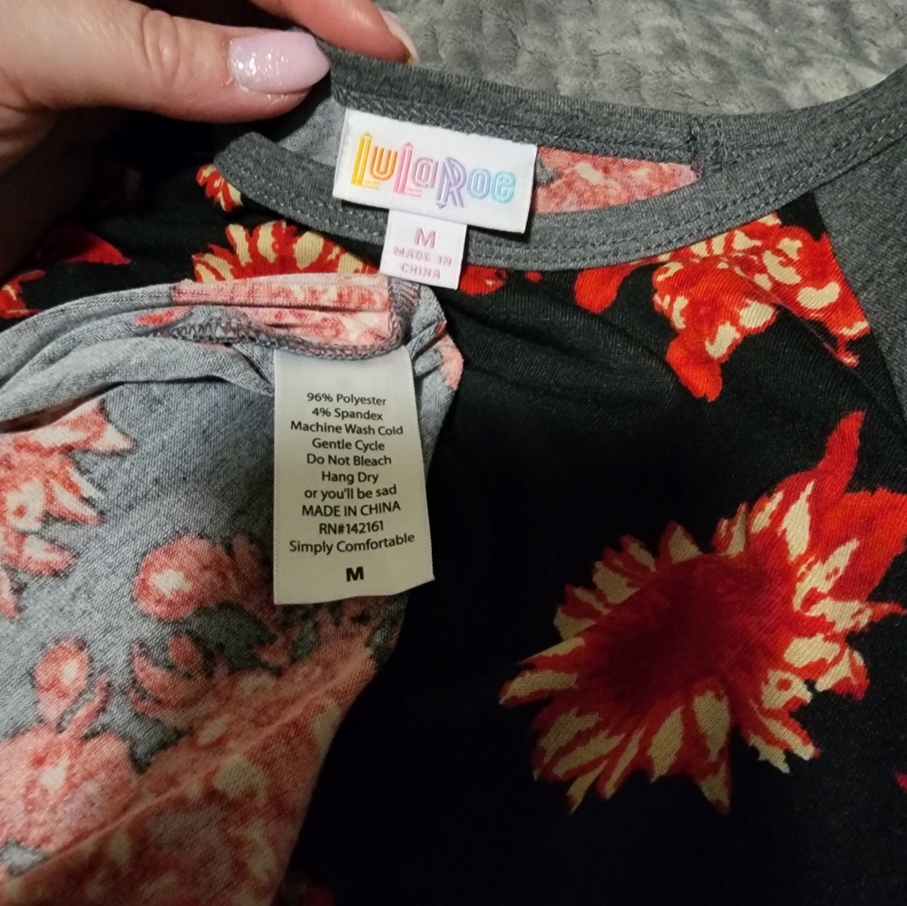 LuLaRoe Randy medium - Picture 2 of 2